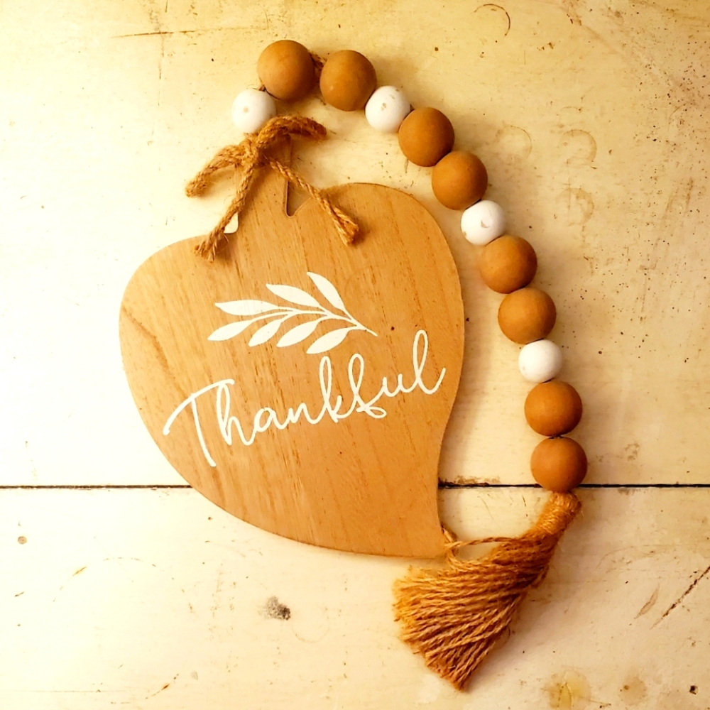 Thankful Wooden Heart with Bead Garland